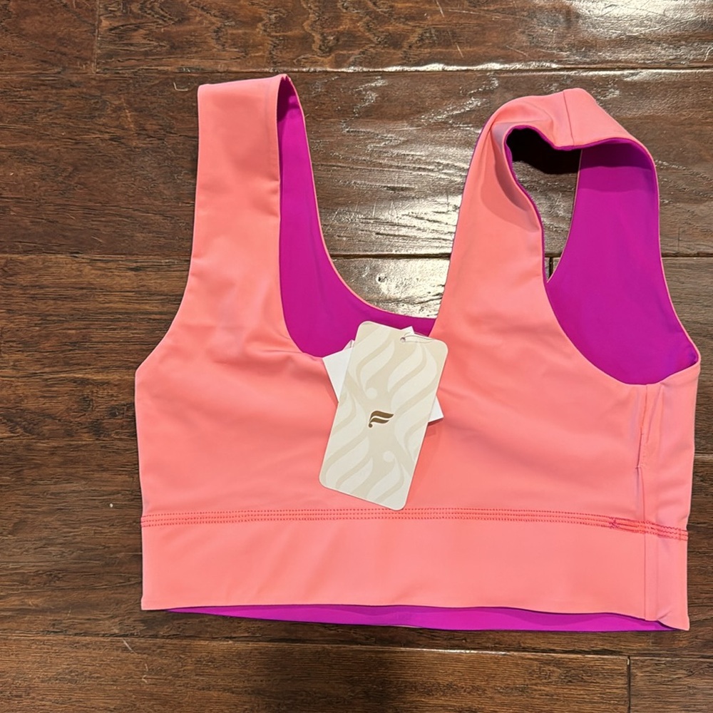 Fabletics Midi Sports Bra Harlow Reversible Nwt - image 2